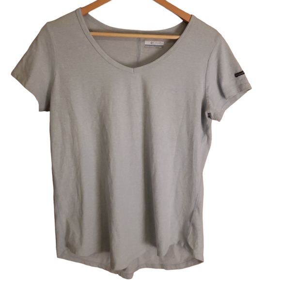 Columbia Women's Large V Neck Short Sleeve Shirt - Picture 1 of 7